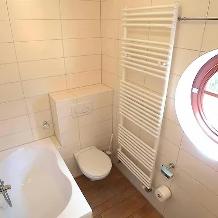 Ferienhaussiedlung Strandperlen Kuestenhof 5a Wustrow (Fischland)