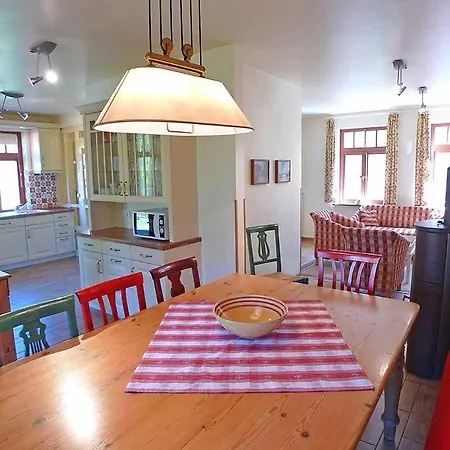 Prázdninový dům Ferienhaussiedlung Strandperlen Kuestenhof 5a *